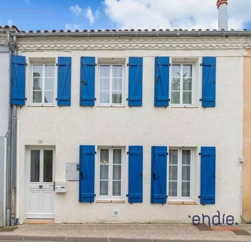 Maison à HAGETMAU