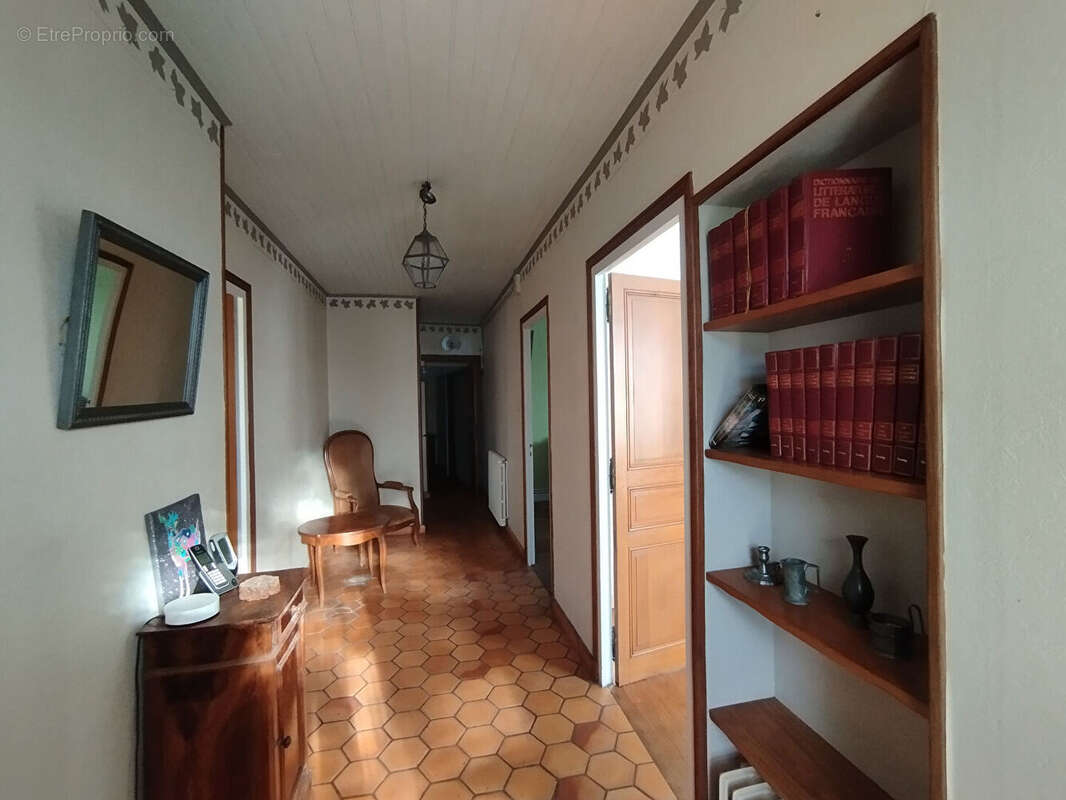 Maison à SAINT-SULPICE-DE-COGNAC