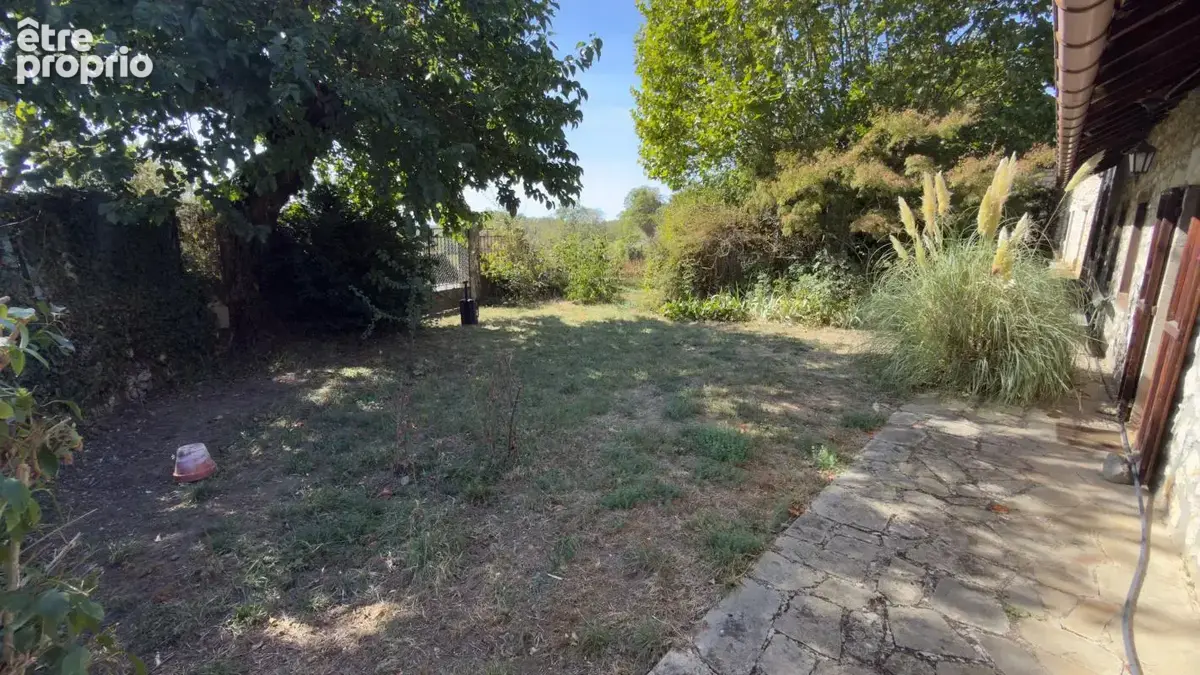 Propriété en pierres 175m2 - Terrain de 475m2 - photo 5