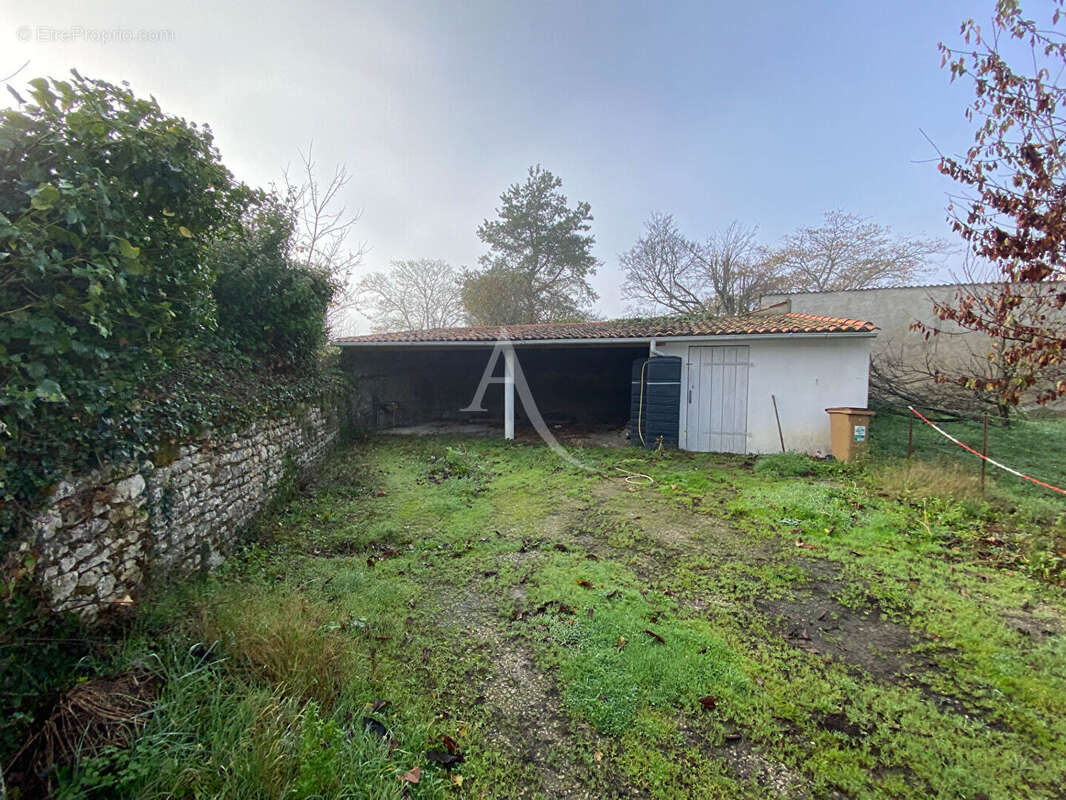 Maison à SAINT-MICHEL-EN-L&#039;HERM