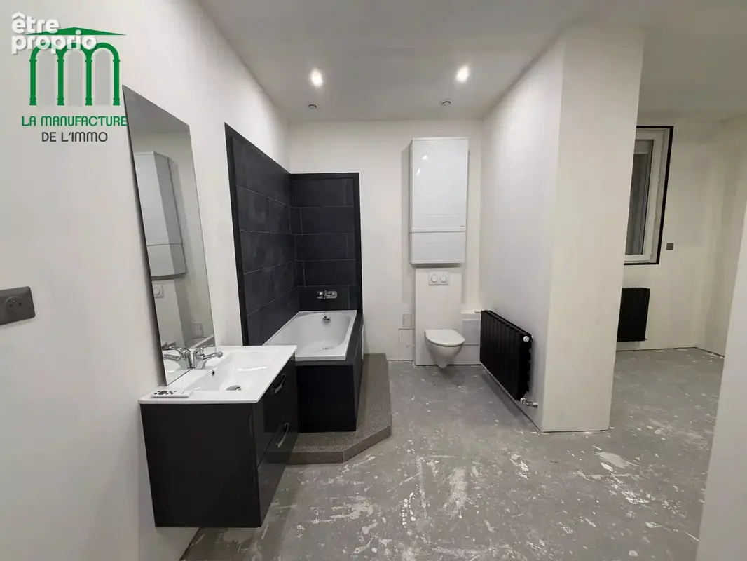 Appartement F5 - 110,09M2. Cave. Garage. Saint-Etienne-Chavanelle - photo 23