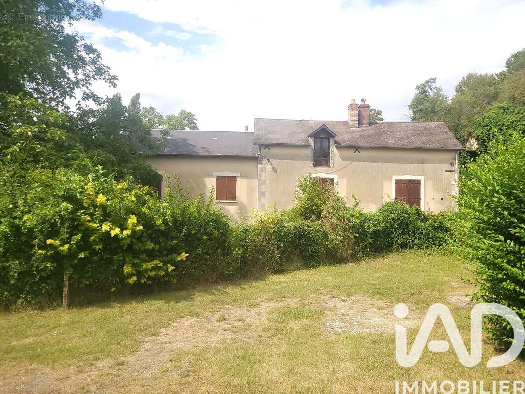 Maison 177 m² à Saint-Aubin-Le-Depeint  - photo 2