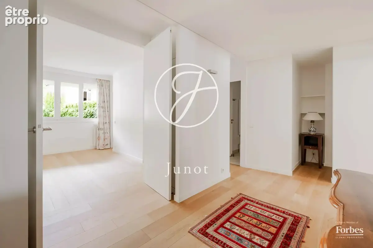 Paris 7e - BRETEUIL / PLACE VAUBAN - Appartement - 3 pièces - 81,16m² Carrez - 2 chambres - photo 6