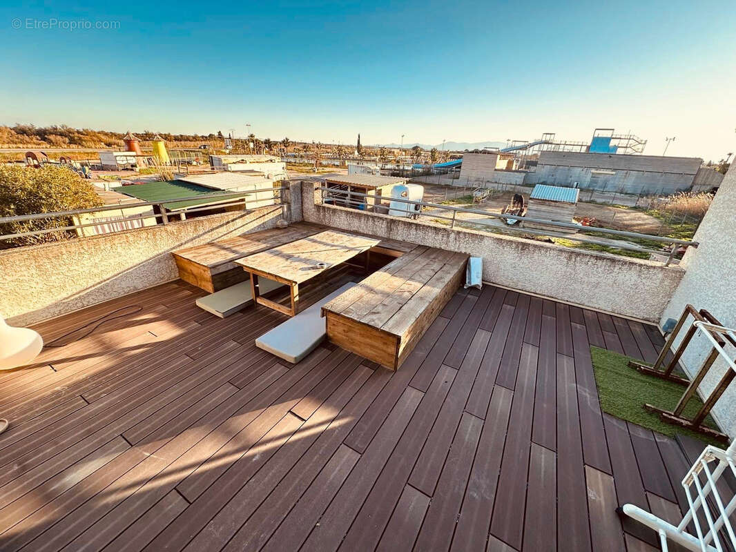 Commerce à TORREILLES