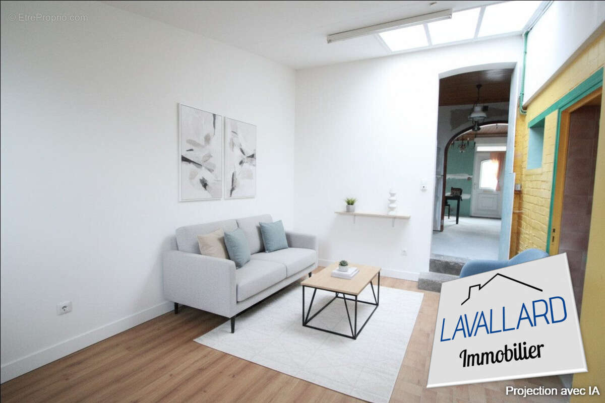 Possibilité d&#039;aménagement - Maison à BEAUVAL