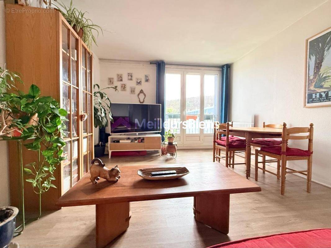 Appartement à MONTIGNY-LES-CORMEILLES
