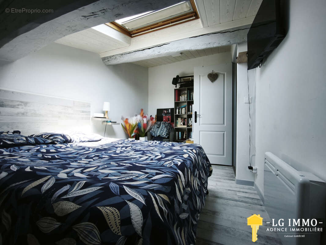 Maison de ville dans un charmant petit village, proche de l'estuaire et 14 km des premières plages - photo 7