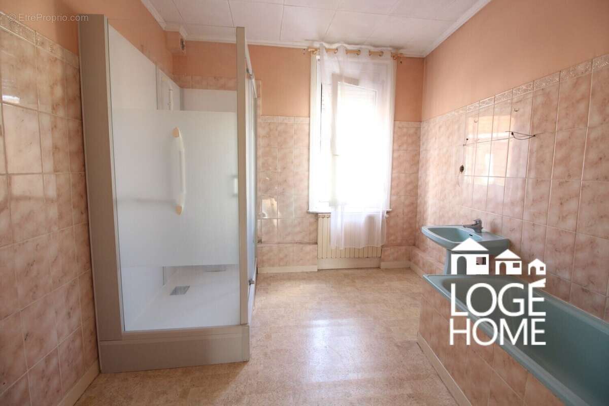 Maison à AUBERCHICOURT