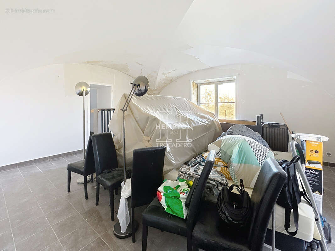 Appartement à BOISSY-SAINT-LEGER