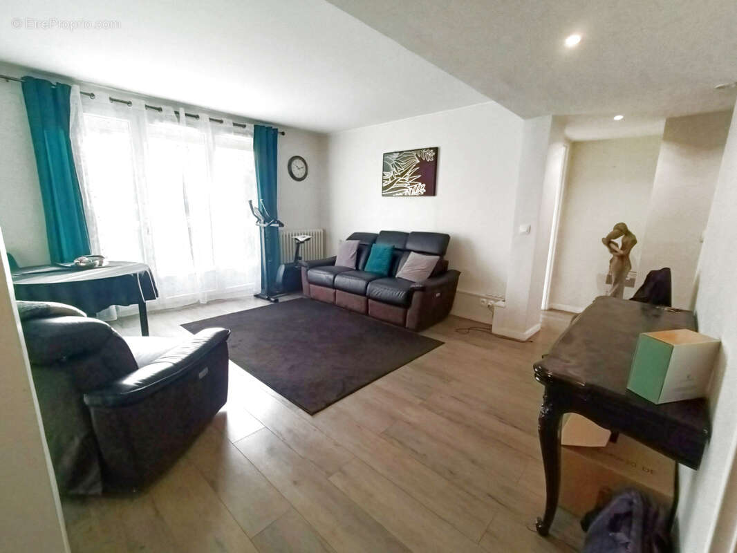 Appartement à GROSLAY