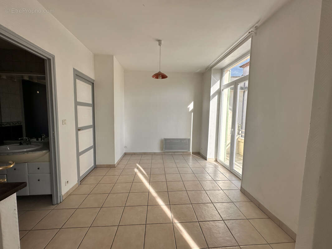 Appartement à PONT-SAINT-ESPRIT