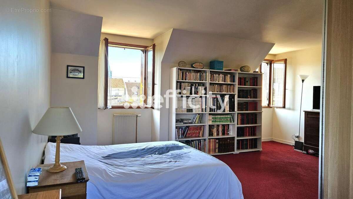 Maison à CHAMPIGNY-SUR-MARNE