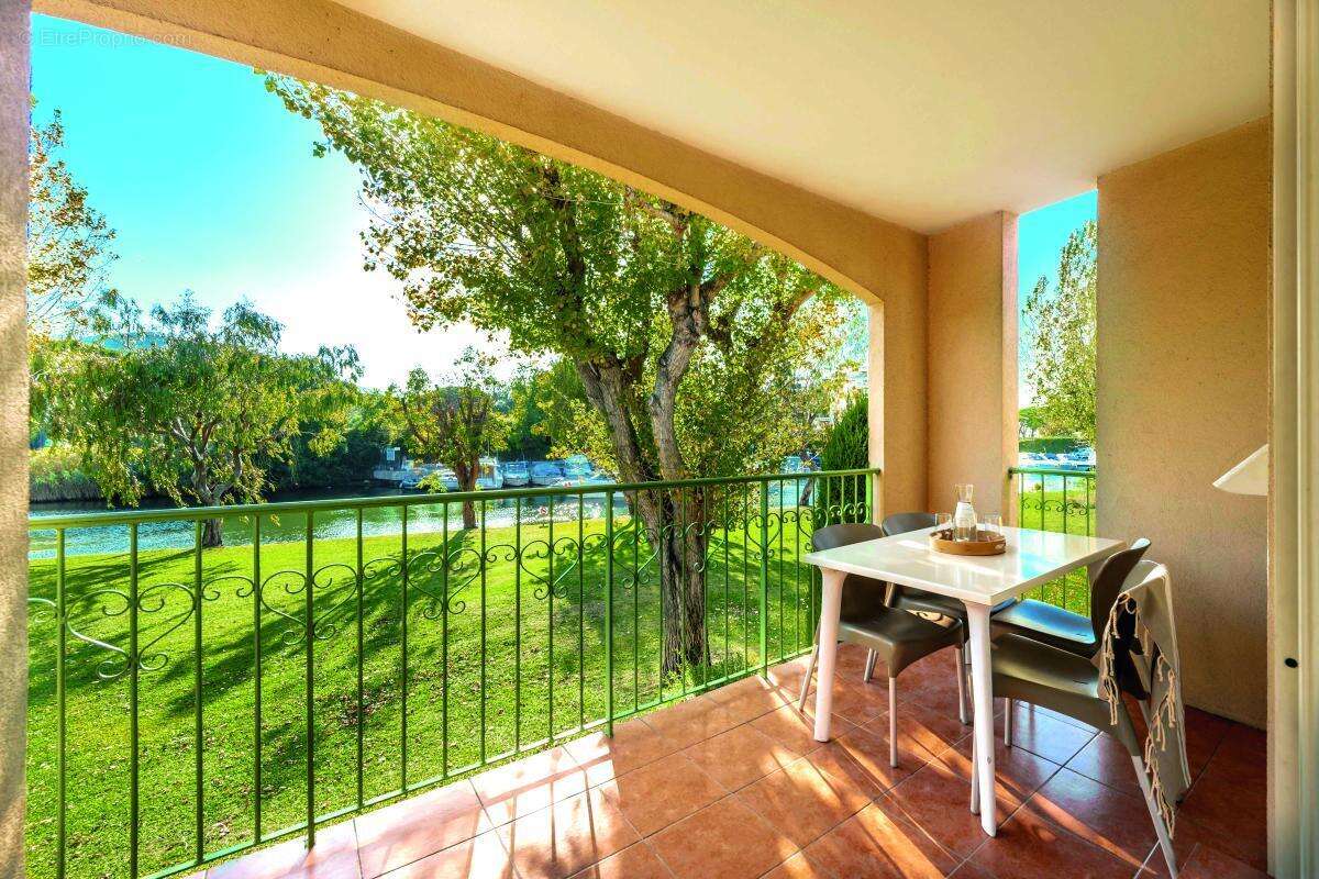Appartement à MANDELIEU-LA-NAPOULE
