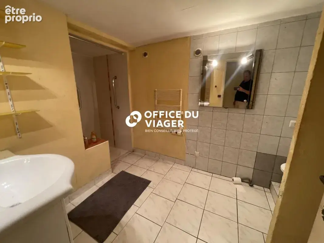 Maison - 184,37 m² - 5 pièces - photo 23