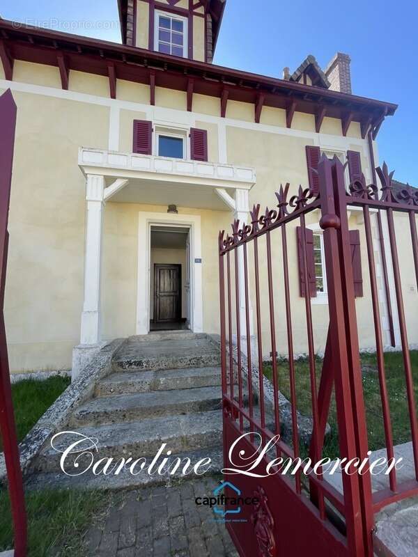 Maison à LA FERTE-BERNARD