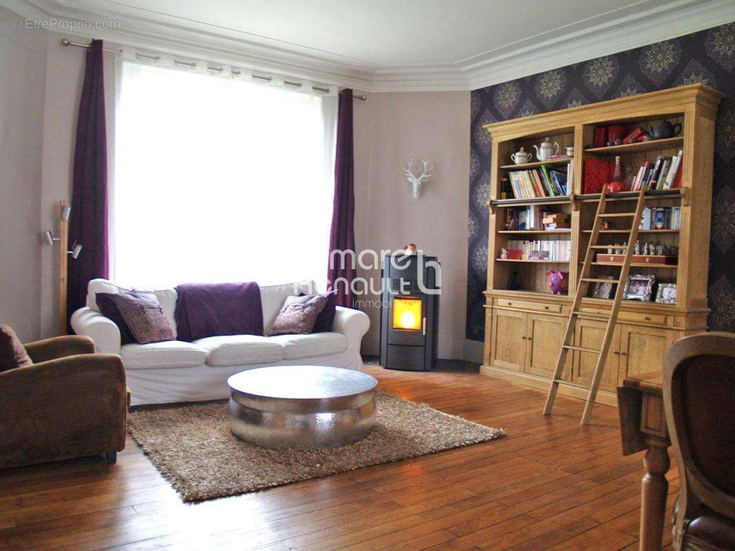 Très belle maison bourgeoise sur 600 m² de terrain clos-planté - photo 4