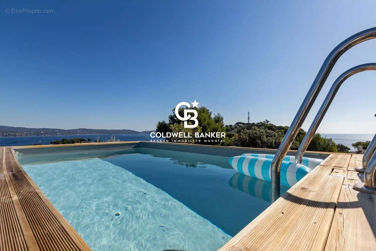 Maison à CAVALAIRE-SUR-MER