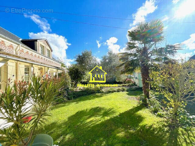 Maison à OCTEVILLE-SUR-MER