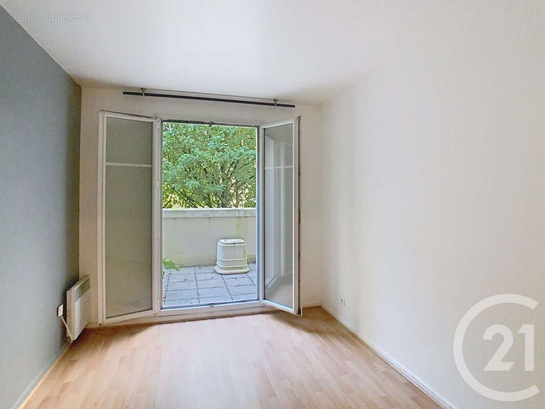 Photo 8 - Appartement à THIAIS