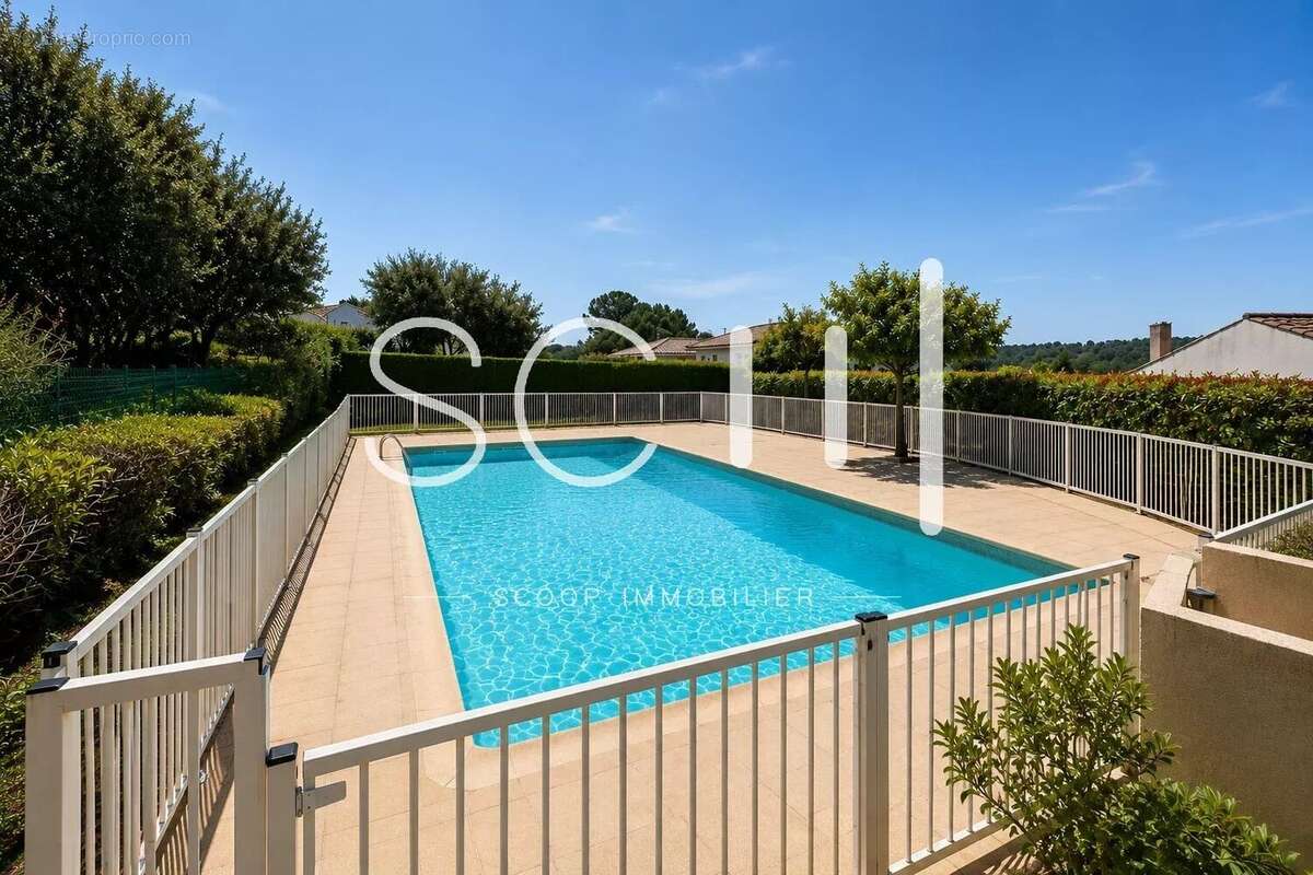 Duplex avec piscine - photo 10