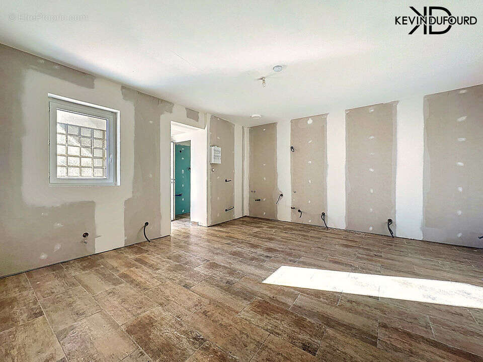 Appartement à AUBENAS