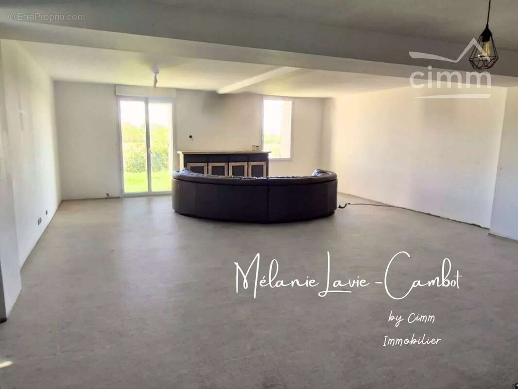 Maison à BRAUD-ET-SAINT-LOUIS