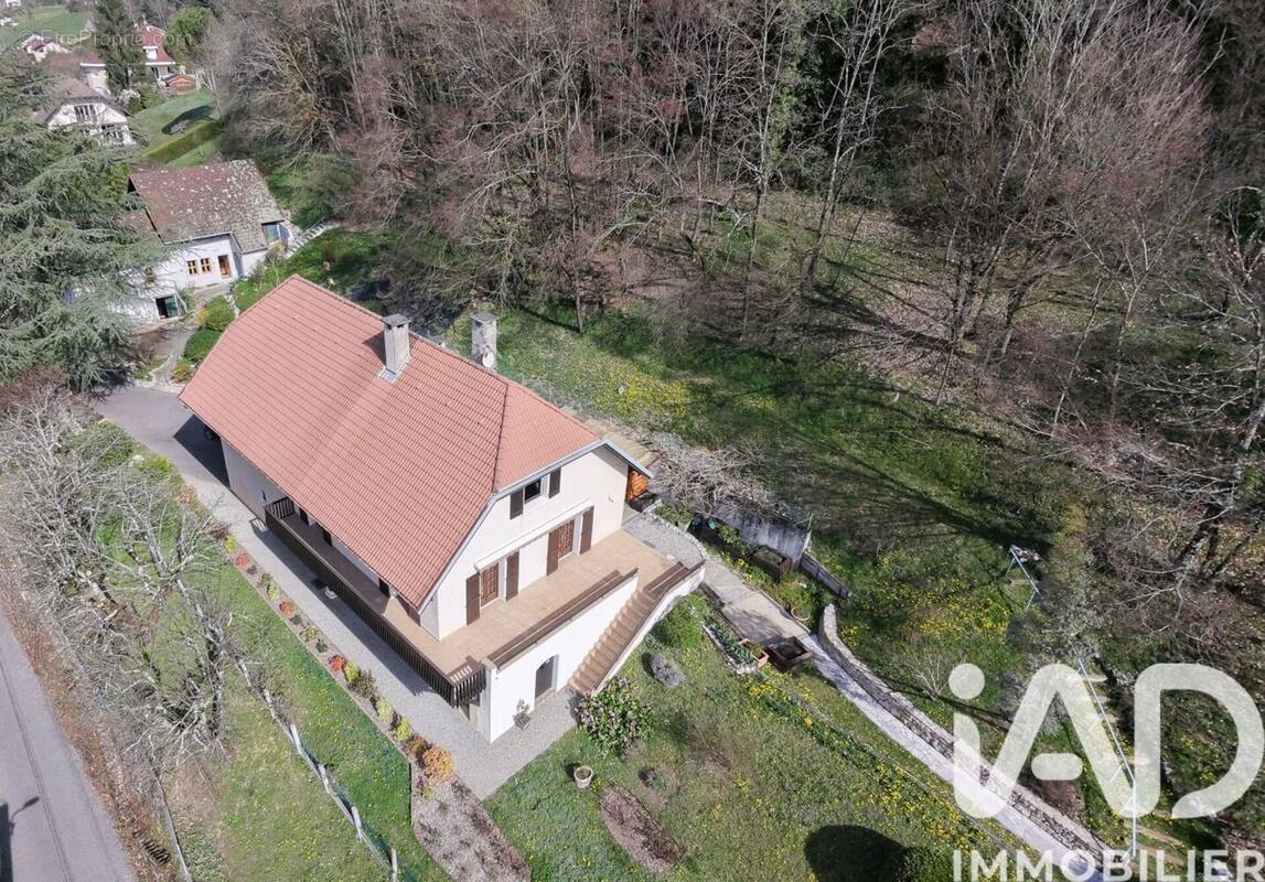 Photo 1 - Maison à CHINDRIEUX