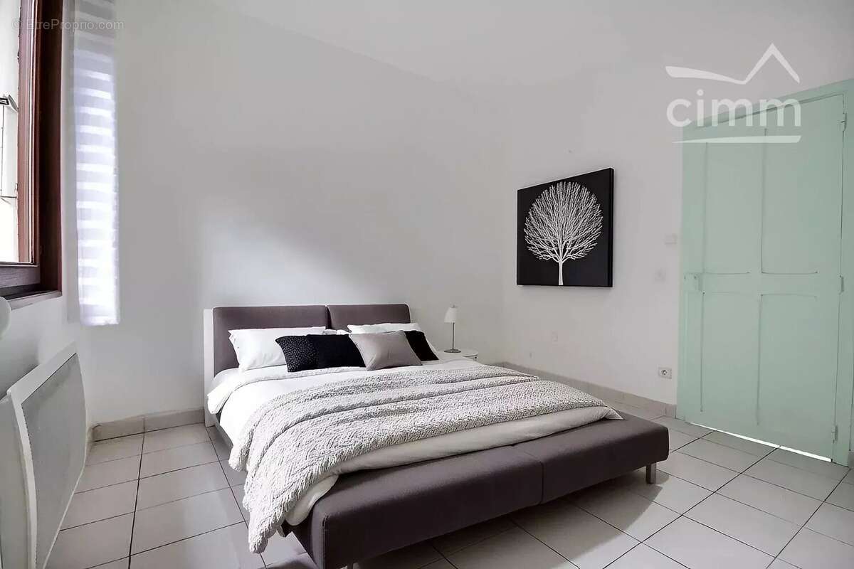 Appartement à FROGES