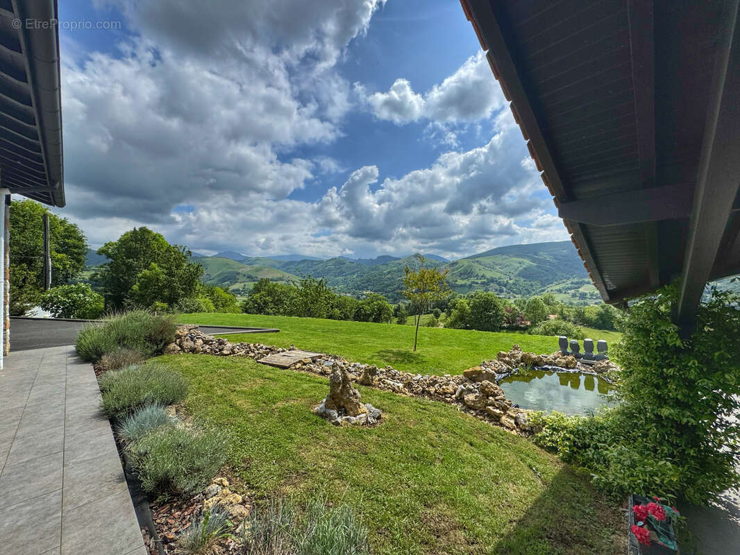 Maison à SAINT-JEAN-PIED-DE-PORT