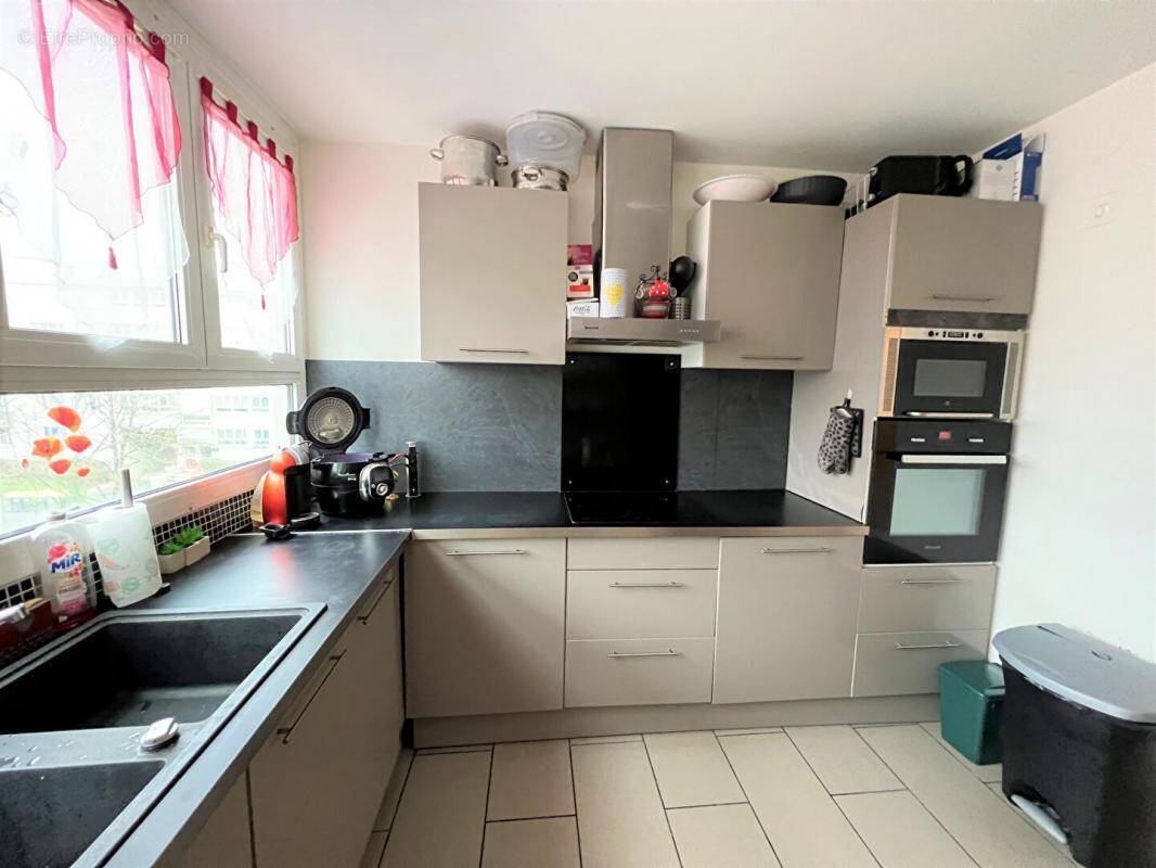 Appartement à SAINT-MICHEL-SUR-ORGE