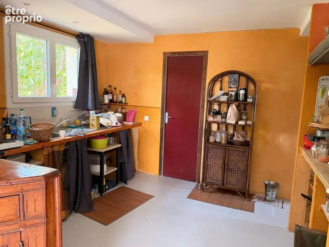 Maison + Atelier en Zone Artisanale À Vendre - photo 3