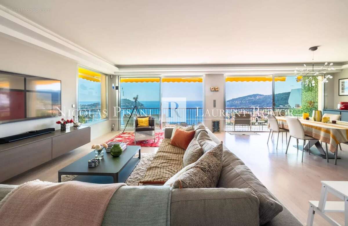 Appartement à VILLEFRANCHE-SUR-MER
