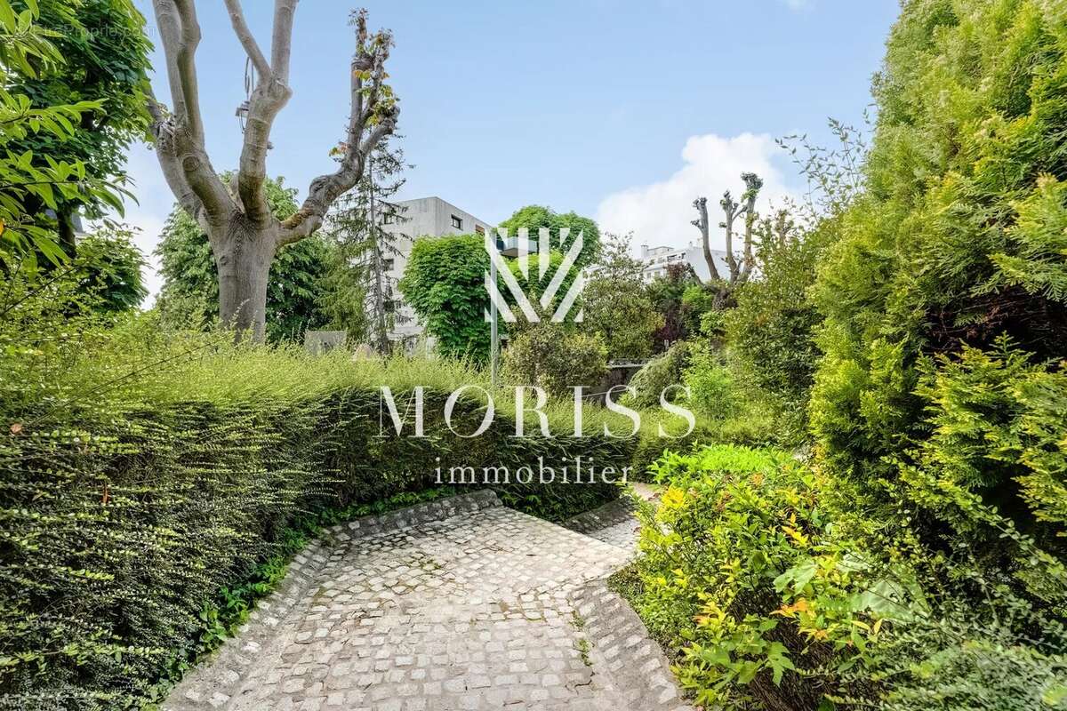 Appartement à NOGENT-SUR-MARNE