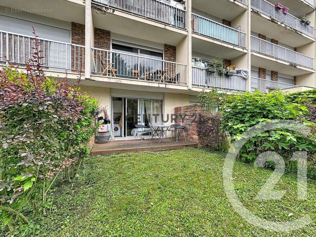 Appartement à MAISONS-ALFORT