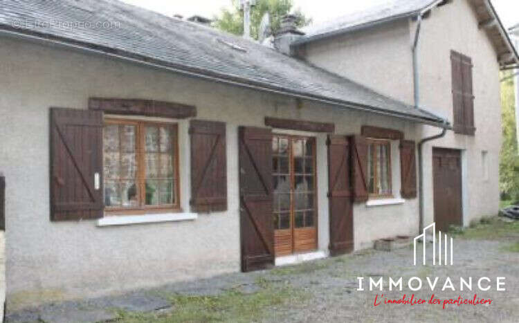 Maison à LACAUNE