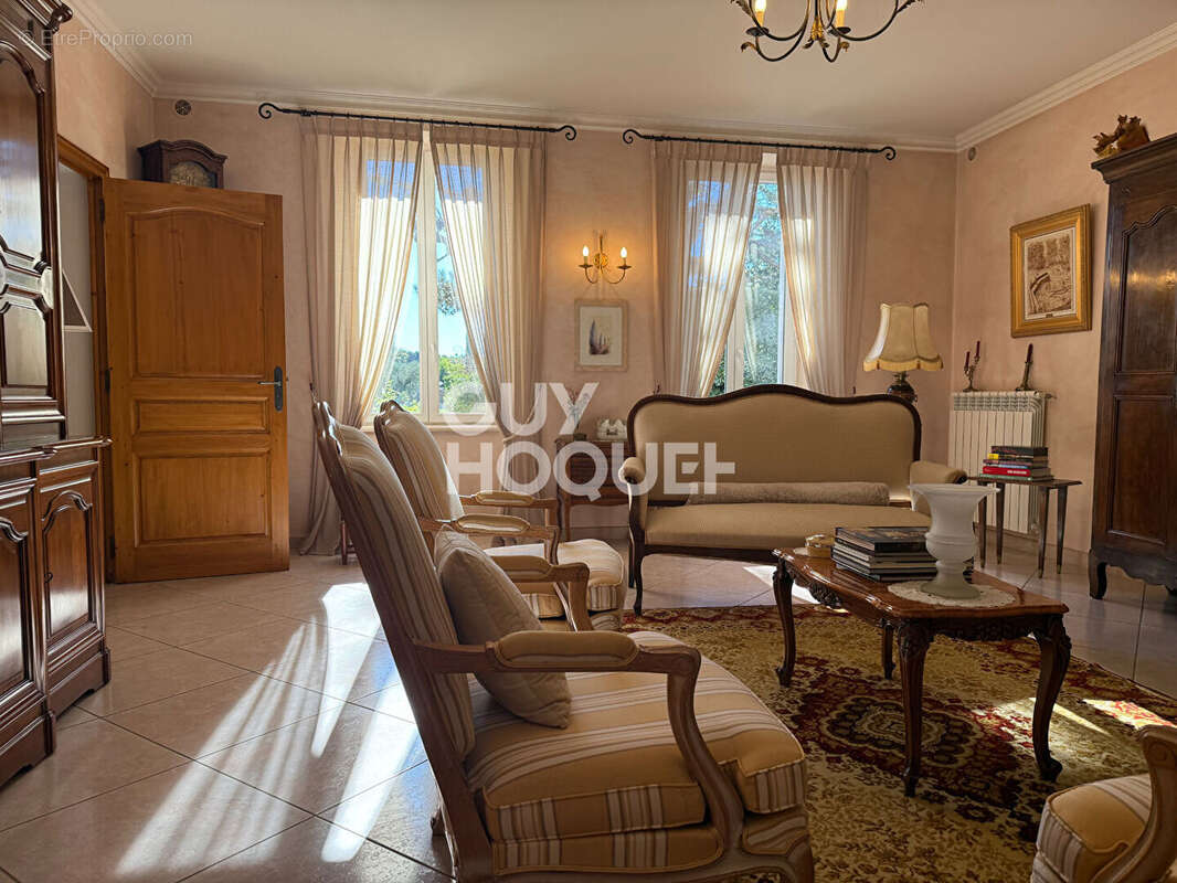 Maison à ALTHEN-DES-PALUDS