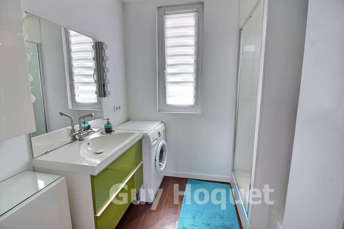 Appartement à PUTEAUX