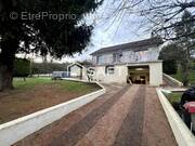 Photo 1 - Maison à SAINT-MARTIN-DU-TERTRE