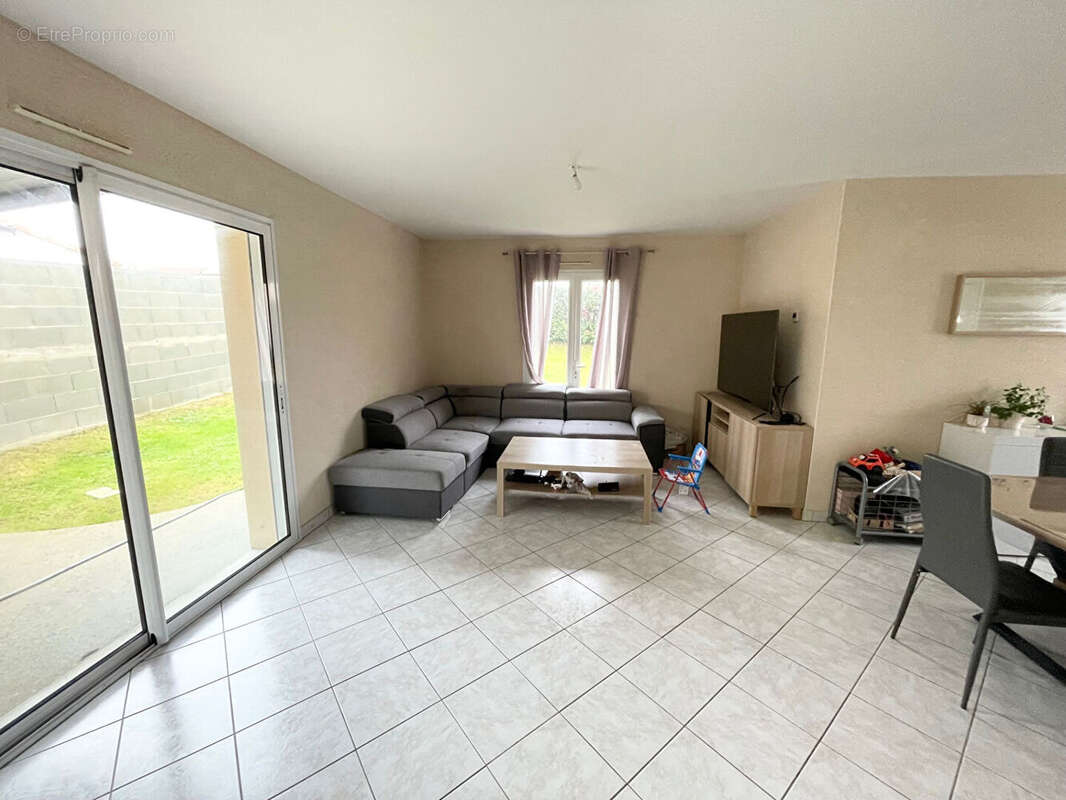 Maison à SAINT-ANDRE-DE-LA-MARCHE