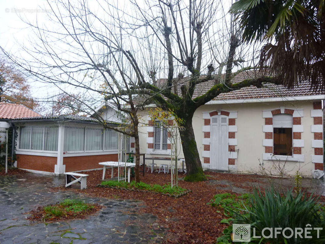 Maison à GUJAN-MESTRAS