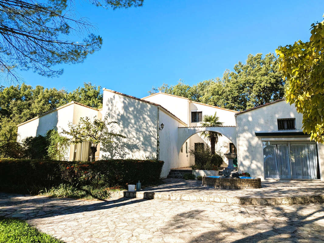 Maison à SAINT-MARTIN-DE-LONDRES