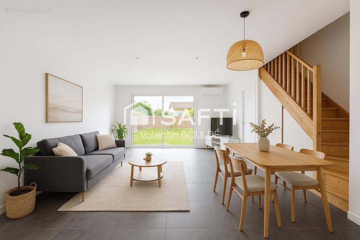 Photo 1 - Maison à BASSENS