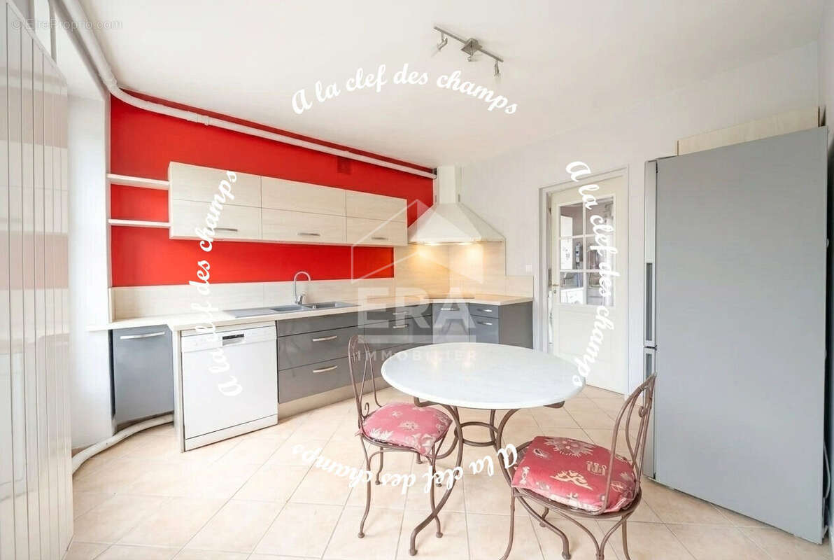 Maison à GIF-SUR-YVETTE
