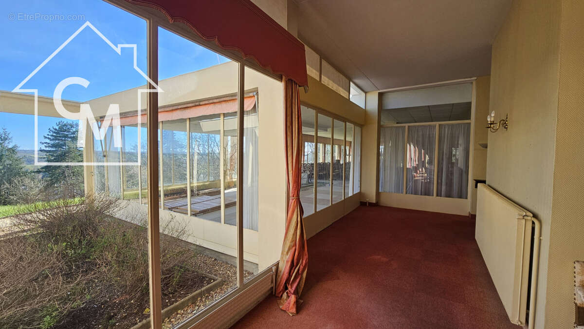 Appartement à MONTRICHARD