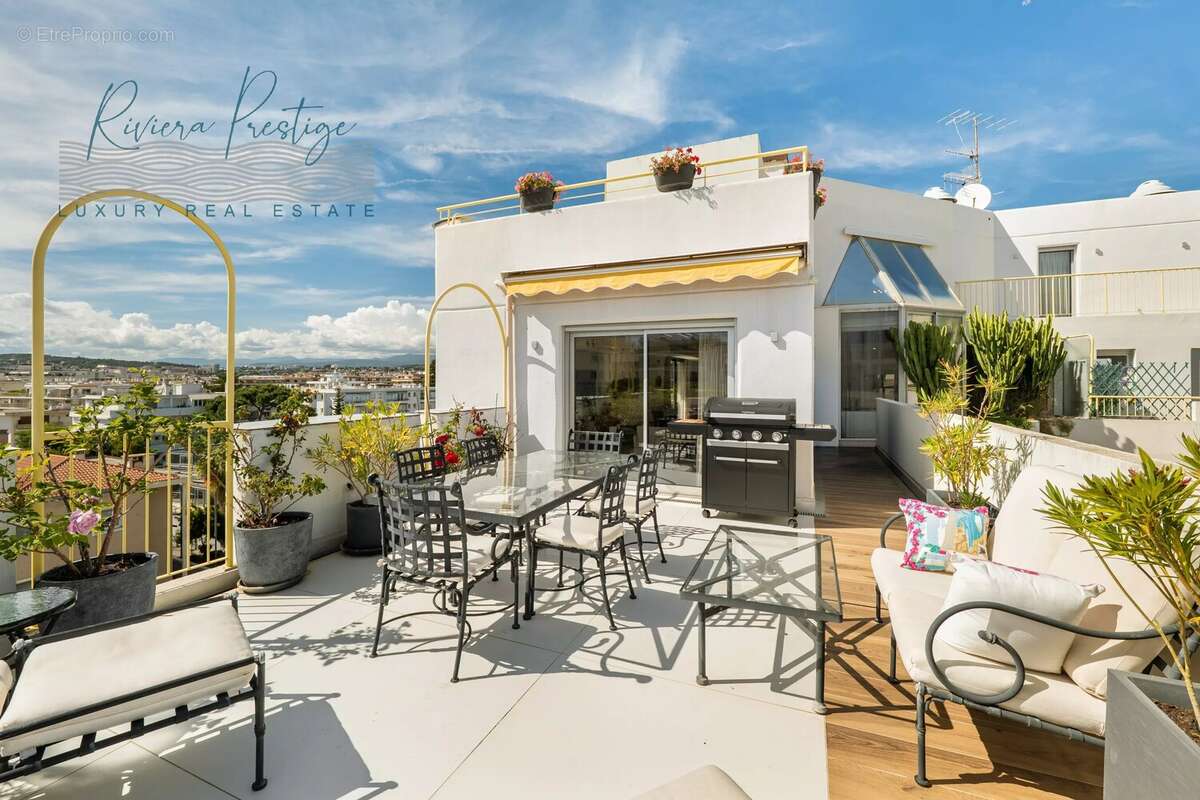 Appartement à CANNES