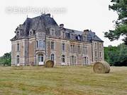 Maison à MONTRAVERS