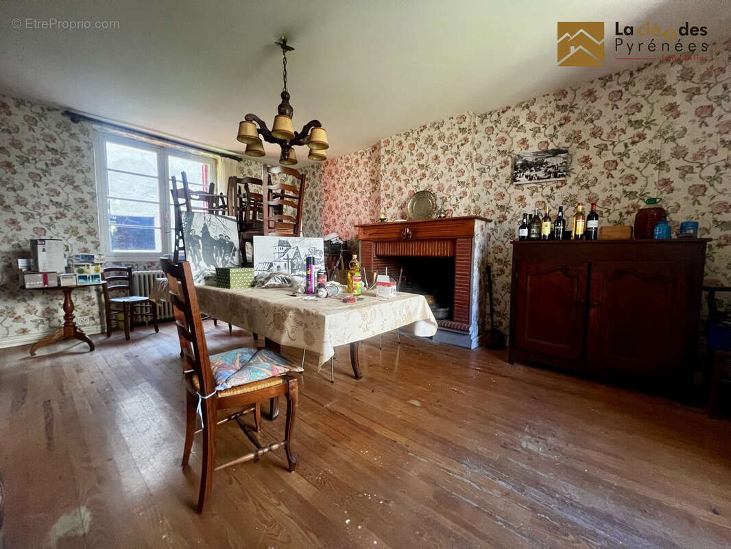 Maison à BAREILLES