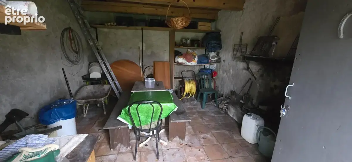 Le muy  authentique cabanon provençal en pierre avec oliveraie de 4392m² - photo 7