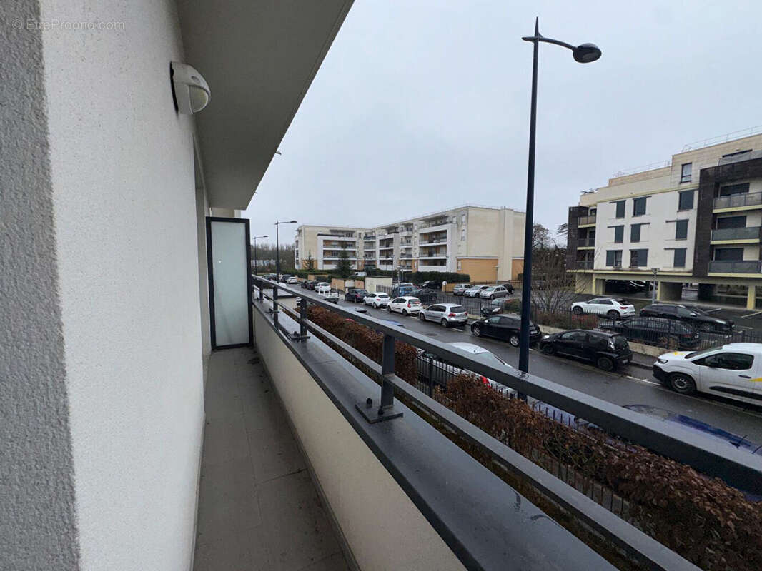 Appartement à DAMMARIE-LES-LYS