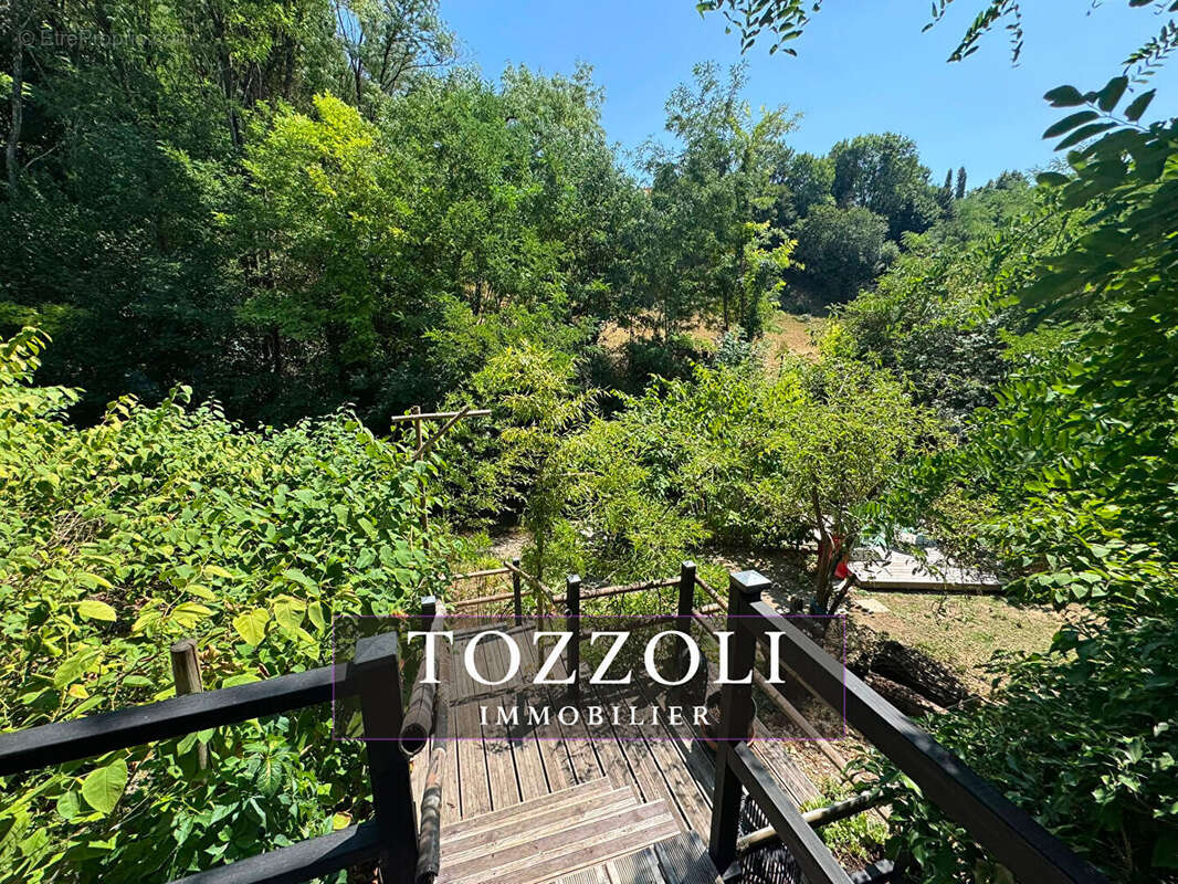 Maison Saint Clair De La Tour  97m² - photo 15